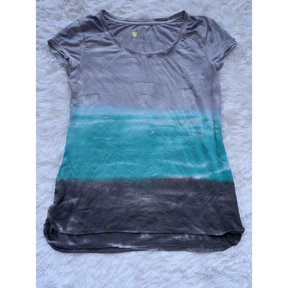 Halycon Women’s Sz. M Green & Gray Design Tee. Soft, Comfortable - Picture 1 of 8